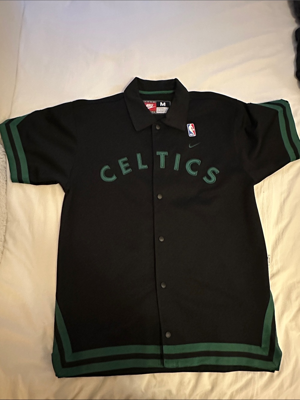 Nike Vintage Celtics Short-Sleeve Button-Up Jersey